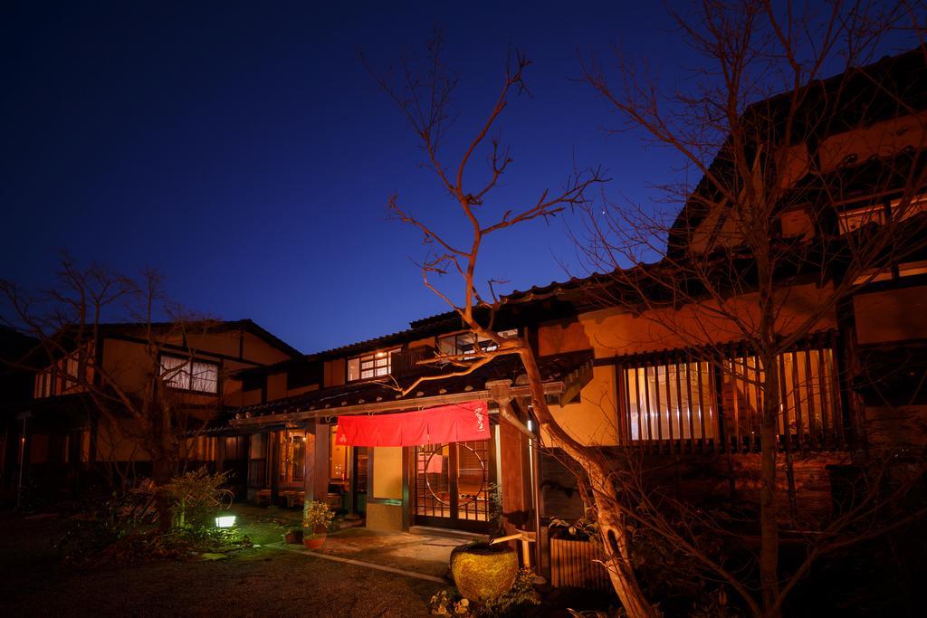 Yufuin Ryokan Tadaima Exteriör bild