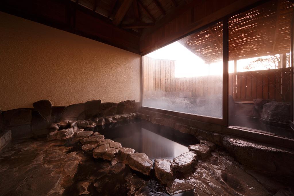 Yufuin Ryokan Tadaima Exteriör bild