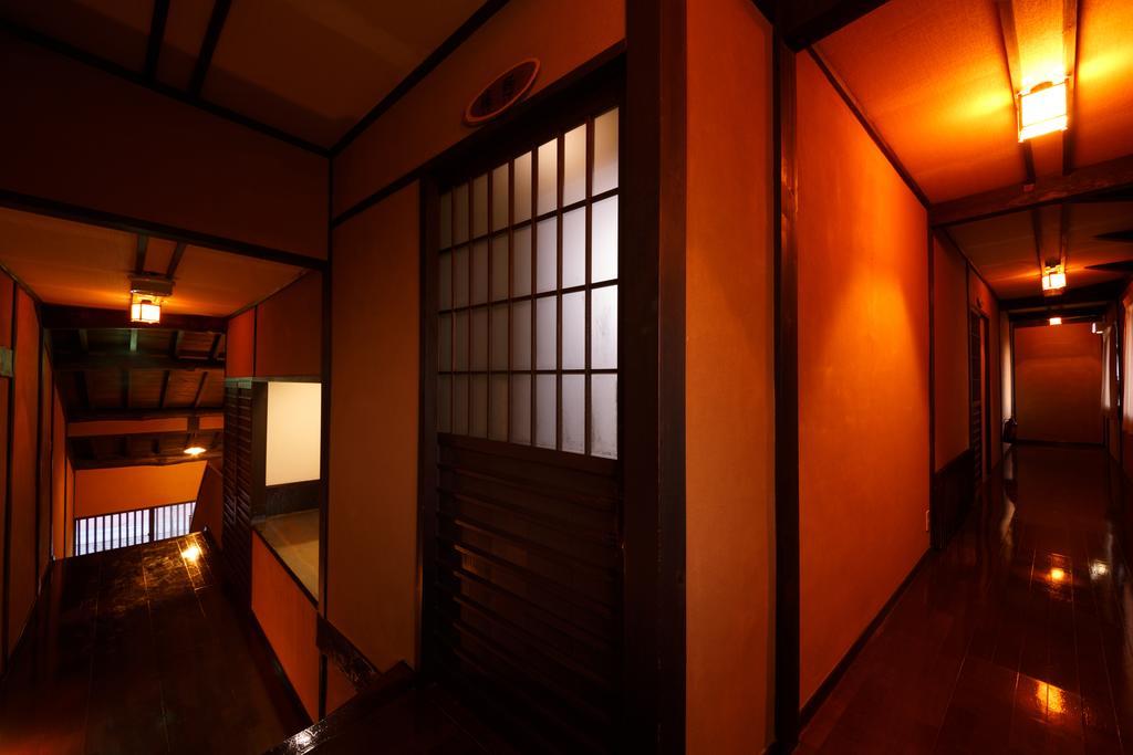 Yufuin Ryokan Tadaima Exteriör bild