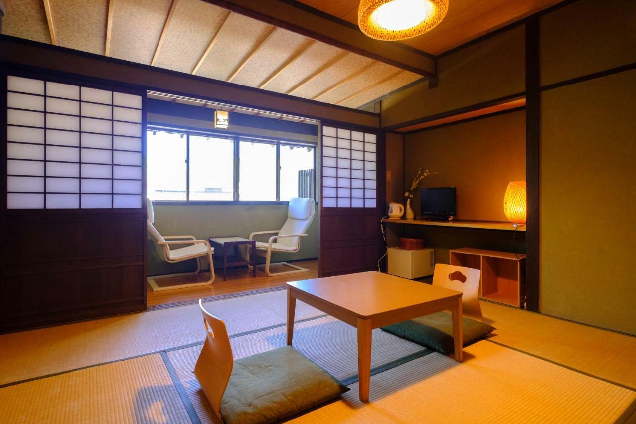 Yufuin Ryokan Tadaima Exteriör bild